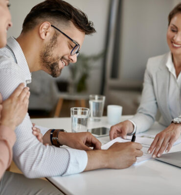 İzmir Bireysel Sigorta Brokerliği: Güvende Olmanın Yolu